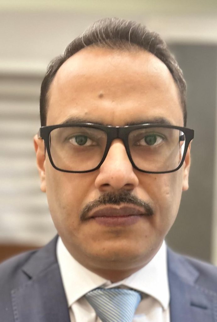 Santosh Shah VYNA Electric