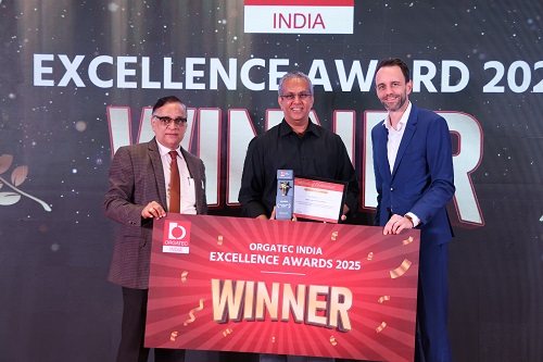 UniAcoustic receives the ORGATEC India Excellence Award 2025 for “Most Innovative Product”