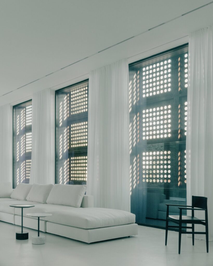 A Tbilisi Residence Redefines the Relationship Between Wall and Architecture TIMM